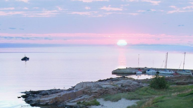 Du får smukke solnedgange, hvis du tør flytte til Bornholm