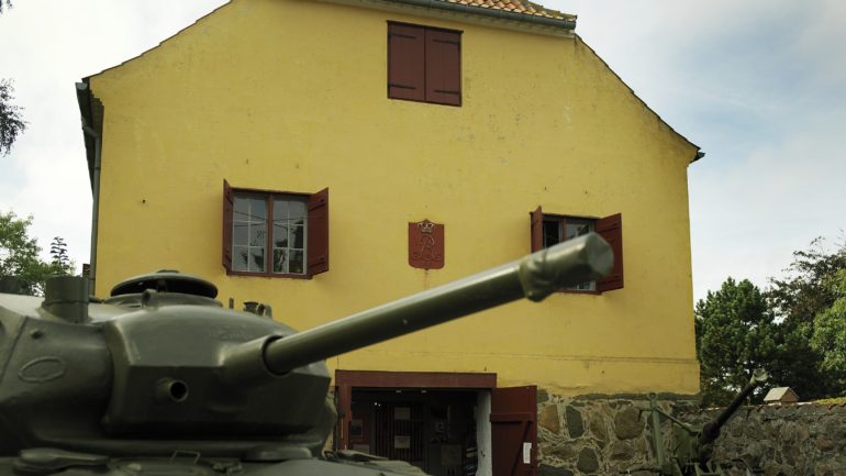 Udforske Bornholm, fx Bornholms Forsvarsmuseum, kreditering Destination Bornholm-min